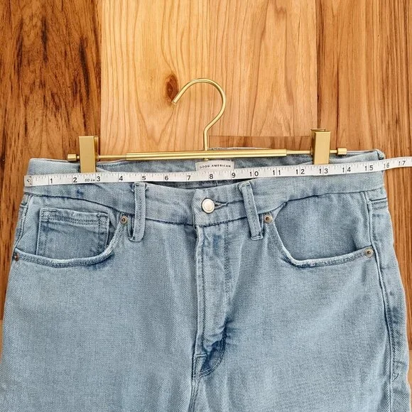 Good American Good Classic Jeans | Light Wash | Raw Hem | Size 10/30 - Picture 4 of 9